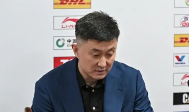 九游首页-疆粤赛后采访！杜锋不满进攻暗示4球员，格兰强调防守谈新援情况|新疆|广东|张皓嘉|徐杰|王洪_新浪体育_新浪新闻