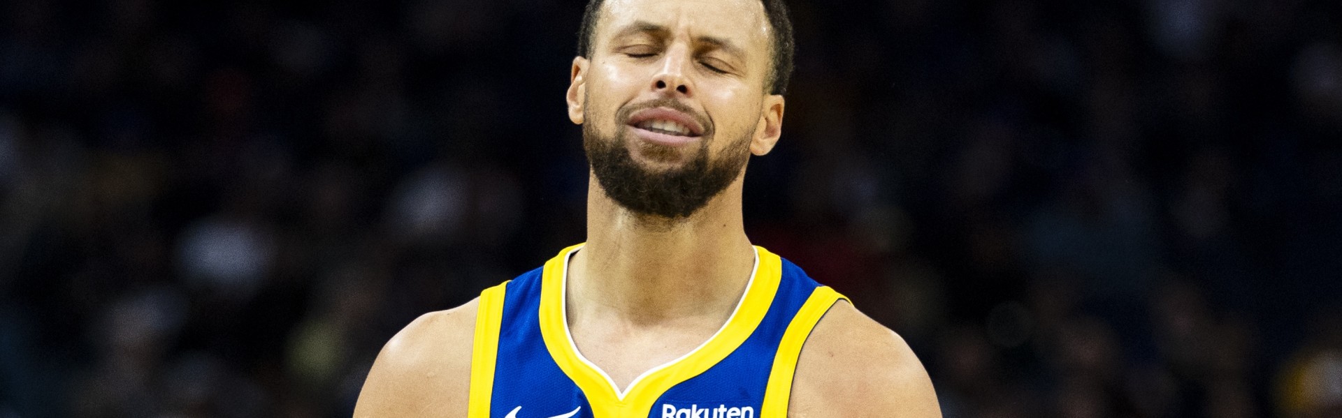 九游平台-库里哪有圆柱体！争议判罚逼科尔自爆 勇士1分惜败究竟冤不冤？